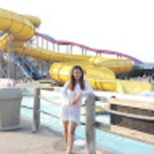 Meet your Posher, Raquel